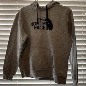 The North Face men’s hoodie